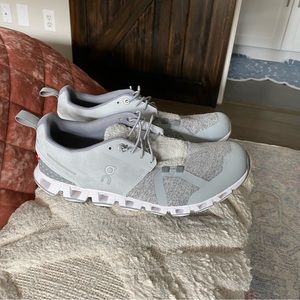 OnCloud Slip On CloudTerry Sneaker in Silver Size 10